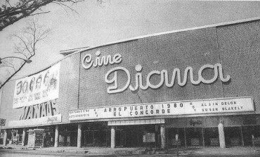 ¿Sabes qué pasó con las antiguas salas de cine en la #CDMX? @Factico_Mx te cuenta