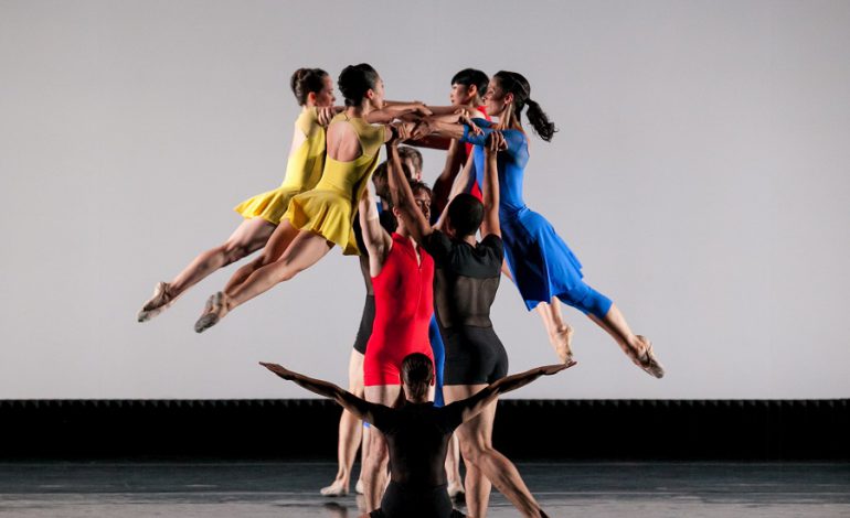 Experimenta la belleza del cuerpo en movimiento con la Compañía Jessica Lang en Bellas Artes